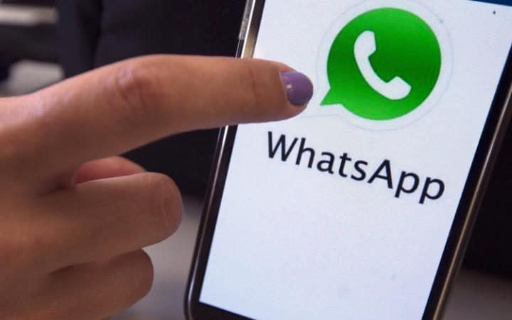 How to Read Someone’s Whatsapp Messages from your phone